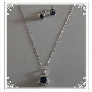 New~6.05 Ct. Blue & White Sapphire Halo Design Pendant Necklace & Earring Set